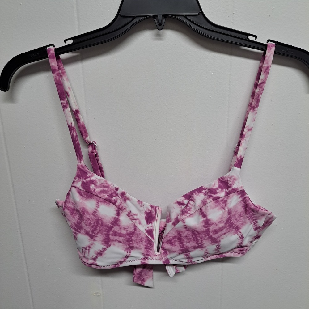 Bar III Tie Dye V-Wire Bikini Top Pink Purple L Swimwear NWT MSRP $44